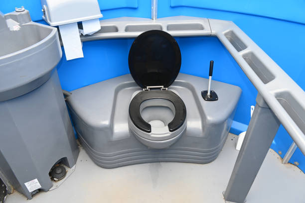 Portable Toilet Options We Offer in Prairie Grove, AR